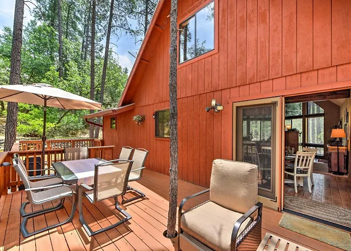 Relax Fireside! Peaceful Forest Haven In Holiday home